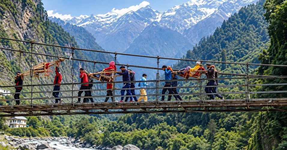  Iron bridge over the Yamuna River